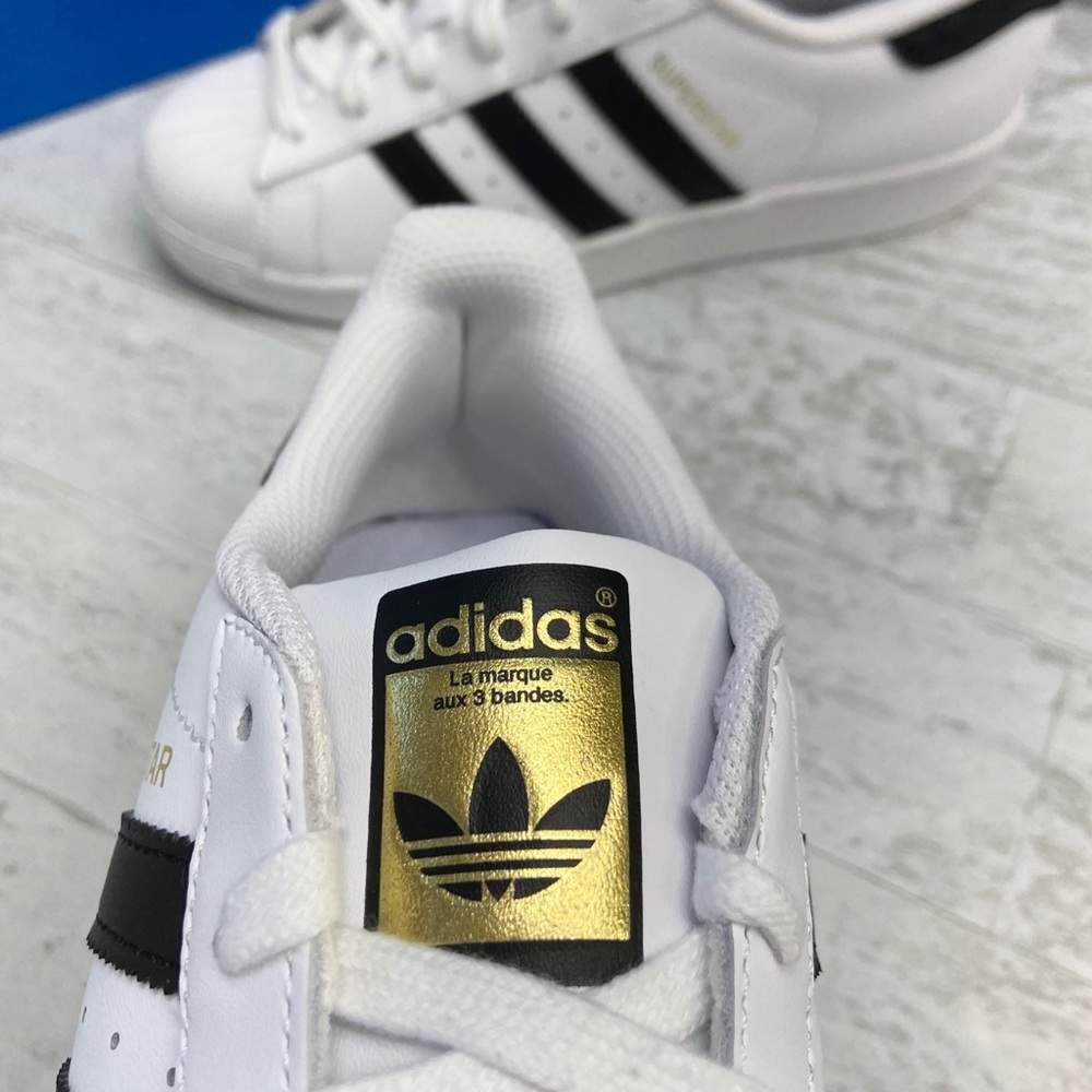 Adidas Superstar Sneakers - Picture 12 of 16